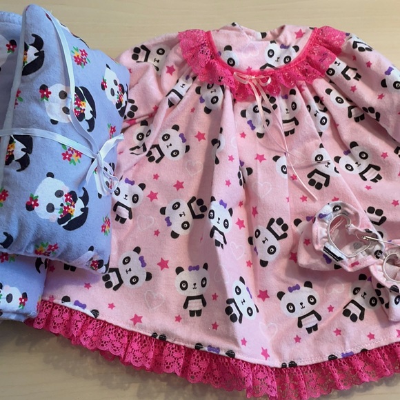 New Doll PJ’s, Sleeping Bag & Pillow for 18” Dolls - Picture 1 of 5